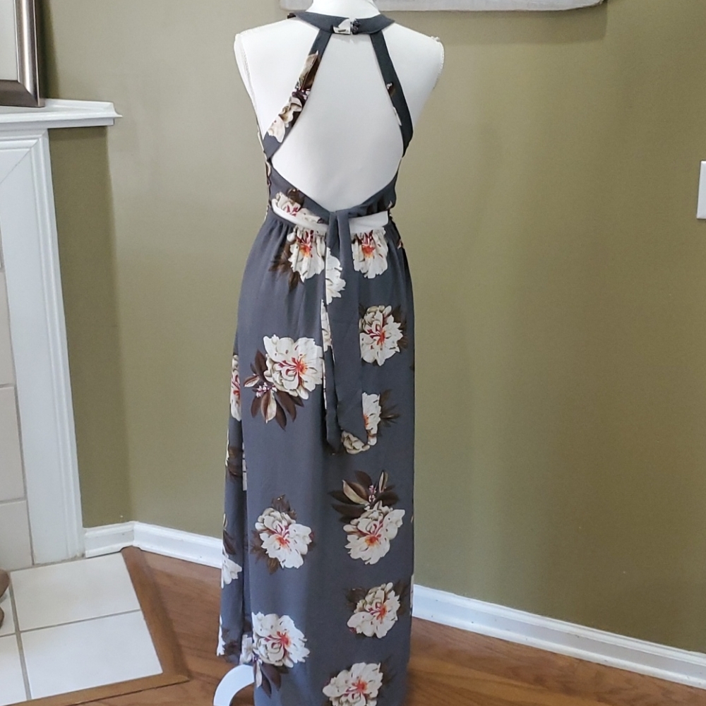 Open Back Halter Maxi Gray Tropical Floral Small